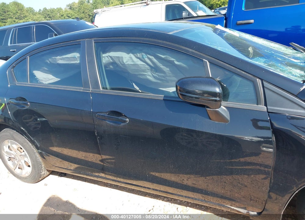 2014 HONDA CIVIC LX VIN: 19XFB2F51EE069779