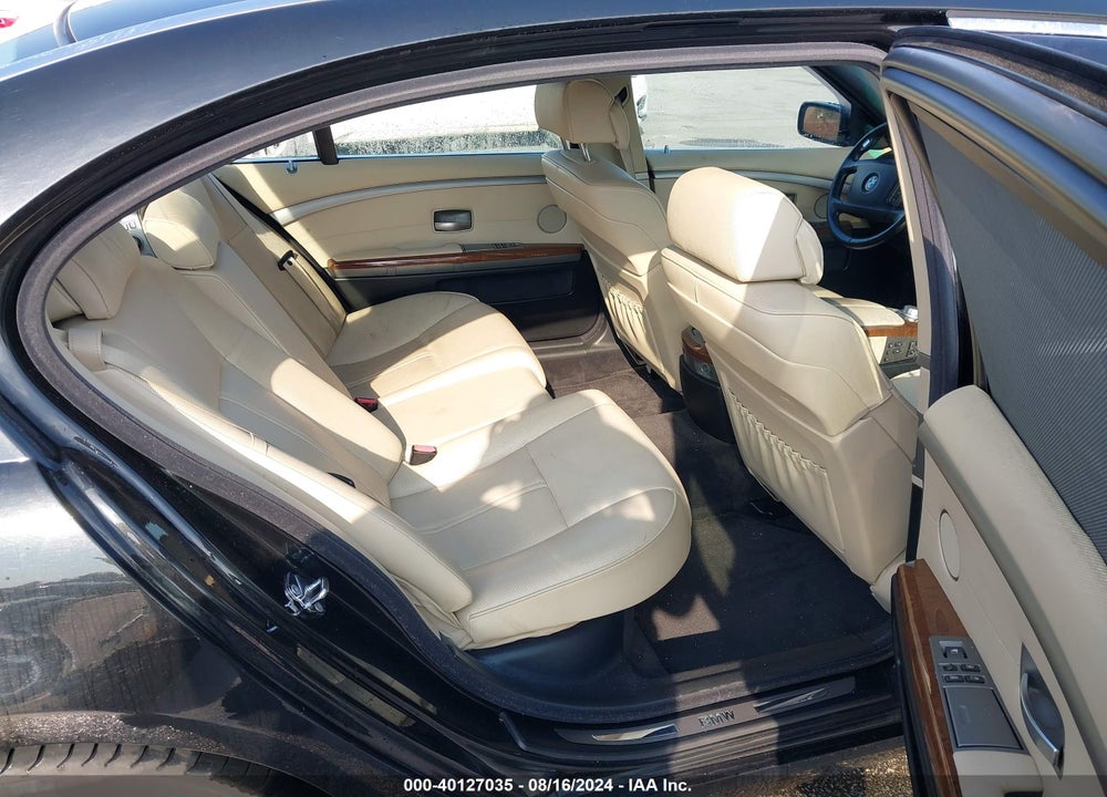 2006 BMW 750LI VIN: WBAHN83576DT25821