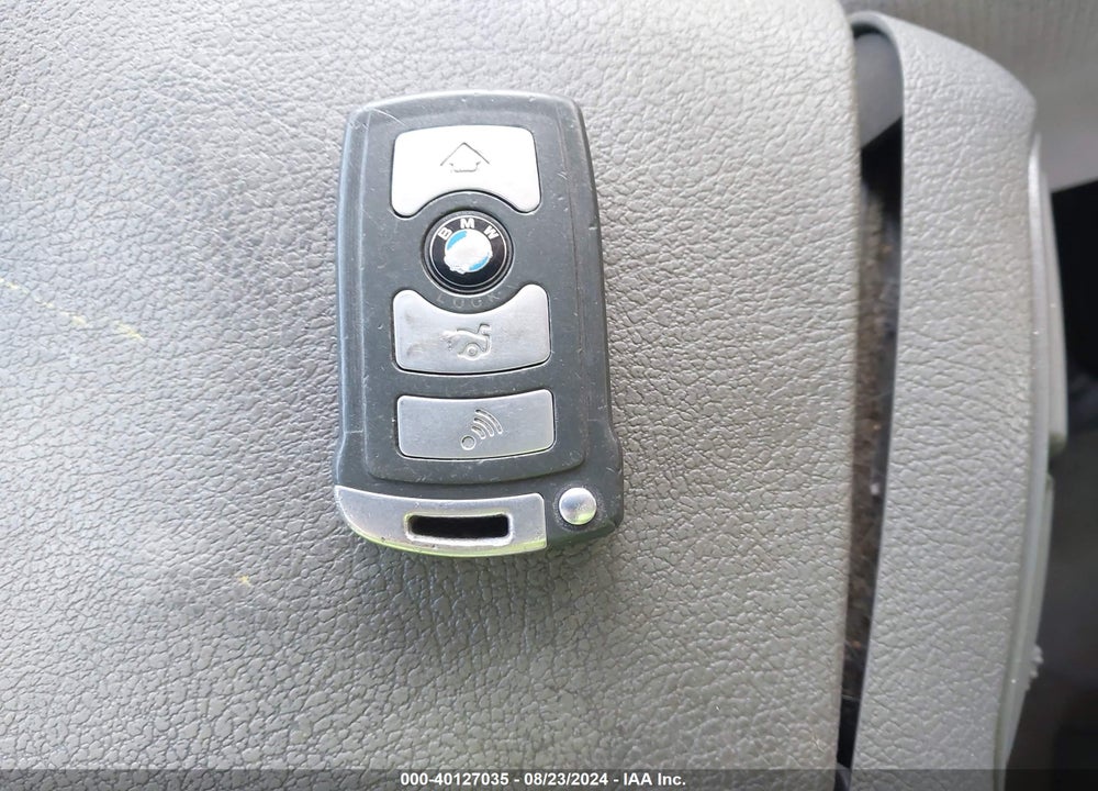 2006 BMW 750LI VIN: WBAHN83576DT25821