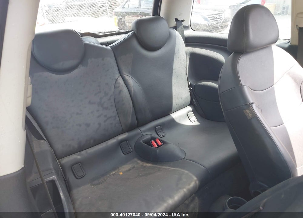 2004 MINI COOPER VIN: WMWRC33434TJ59756