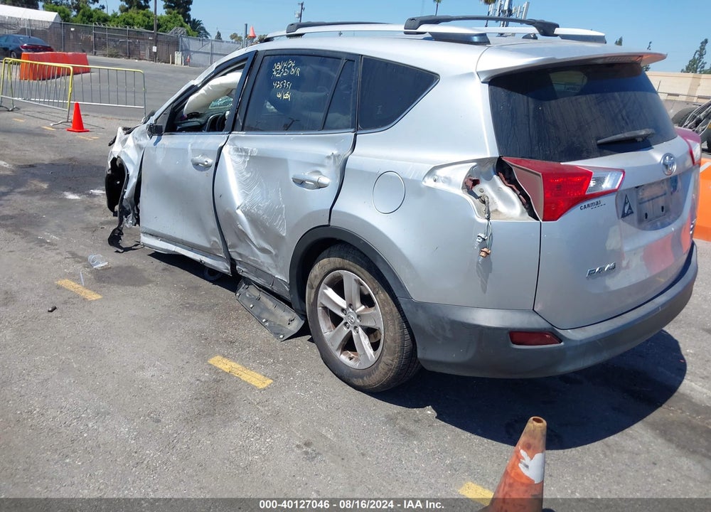 2013 TOYOTA RAV4 XLE VIN: JTMRFREVXD5004810