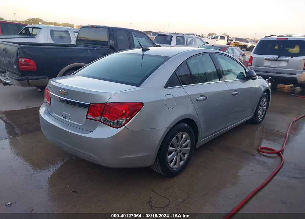 2011 CHEVROLET CRUZE LS VIN: 1G1PD5SHXB7154138