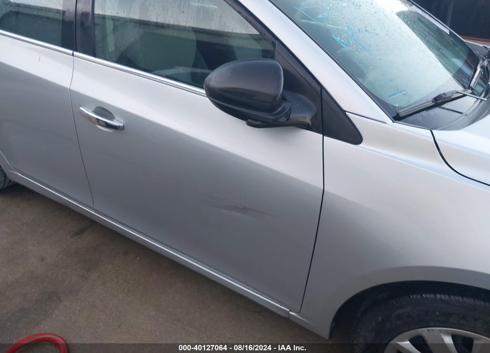 2011 CHEVROLET CRUZE LS VIN: 1G1PD5SHXB7154138