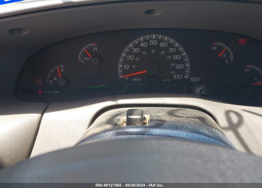 2004 FORD F-150 HERITAGE XL/XLT VIN: 2FTRX17294CA23842