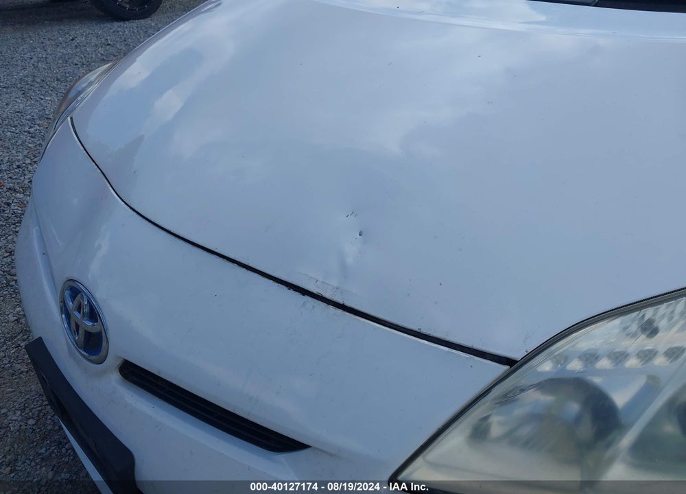 2014 TOYOTA PRIUS TWO VIN: JTDKN3DU0E1764201