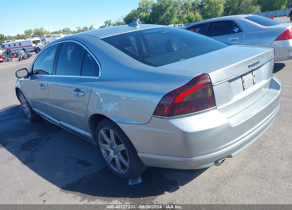 2007 VOLVO S80 V8 VIN: YV1AH852471044569