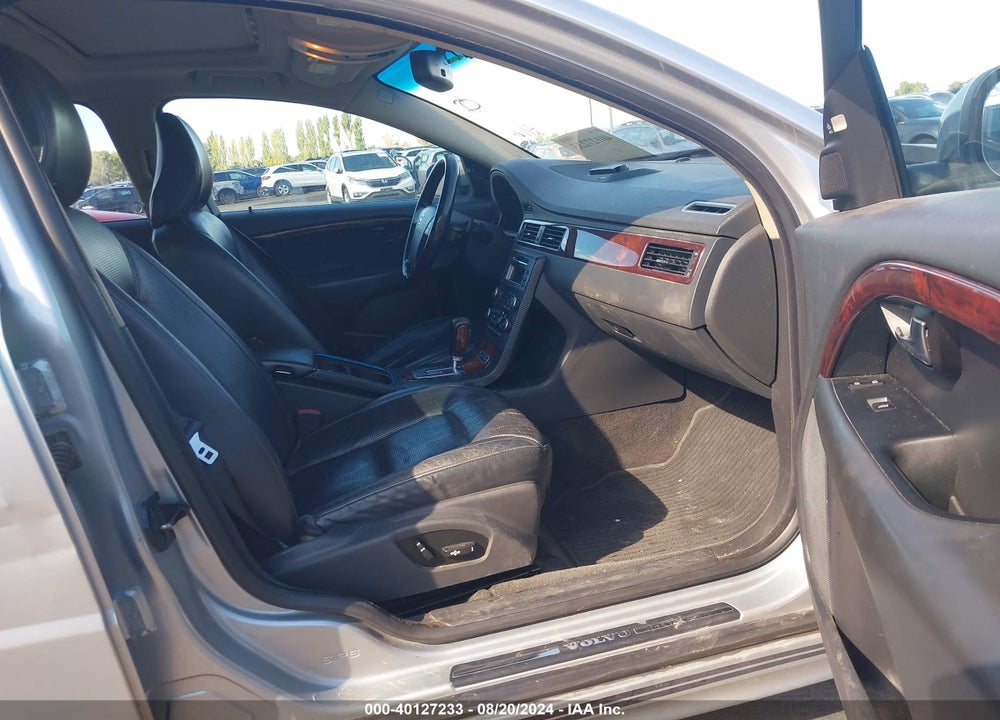 2007 VOLVO S80 V8 VIN: YV1AH852471044569