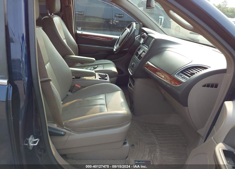 2013 CHRYSLER TOWN & COUNTRY TOURING VIN: 2C4RC1BG8DR802001