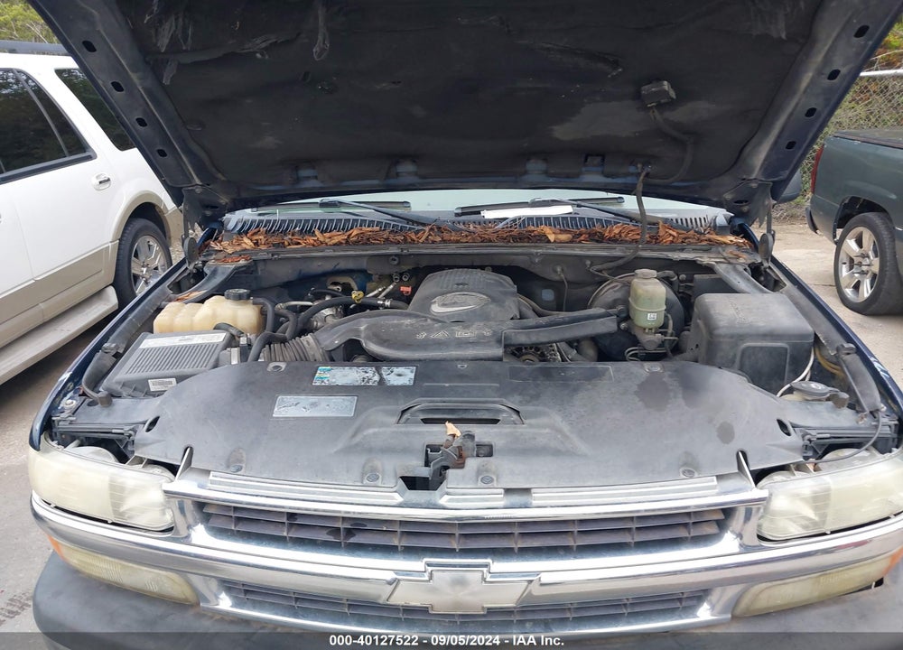 2002 CHEVROLET TAHOE LS VIN: 1GNEC13Z42R215349