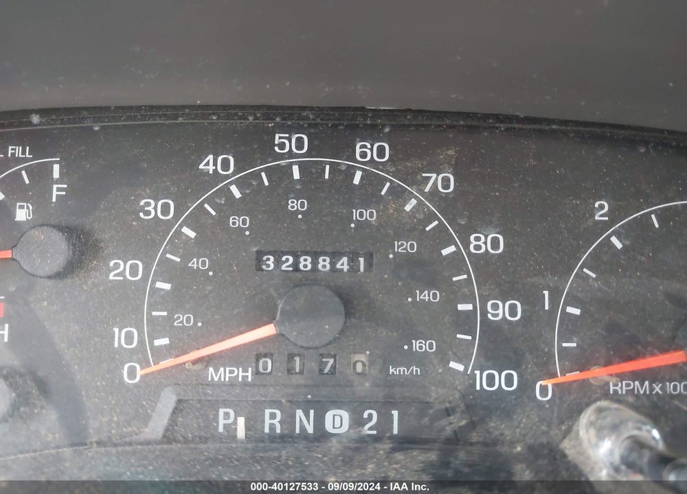 2000 FORD EXCURSION XLT VIN: 1FMNU40L6YEC79105