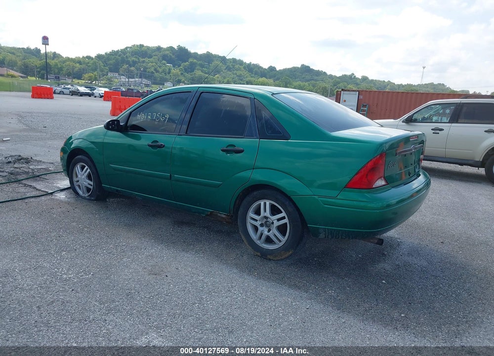 2002 FORD FOCUS SE VIN: 1FAFP34392W215183