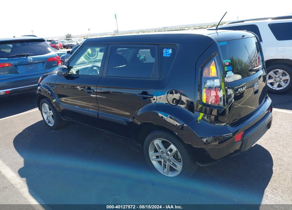 2011 KIA SOUL VIN: KNDJT2A23B7709863