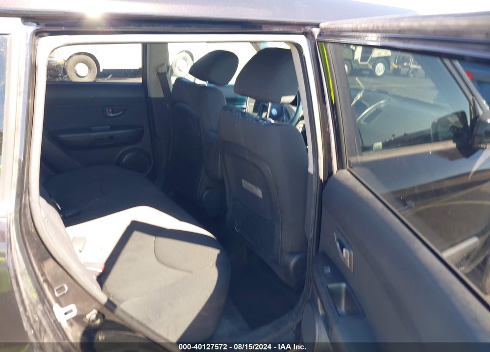 2011 KIA SOUL VIN: KNDJT2A23B7709863