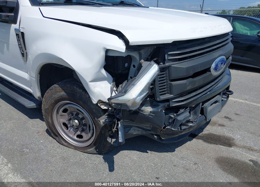 2019 FORD F-250 XL VIN: 1FDBF2A60KEG59719