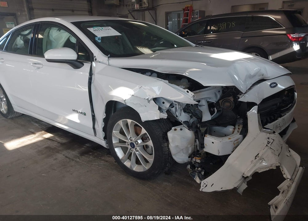 2019 FORD FUSION HYBRID SE VIN: 3FA6P0LU1KR203850