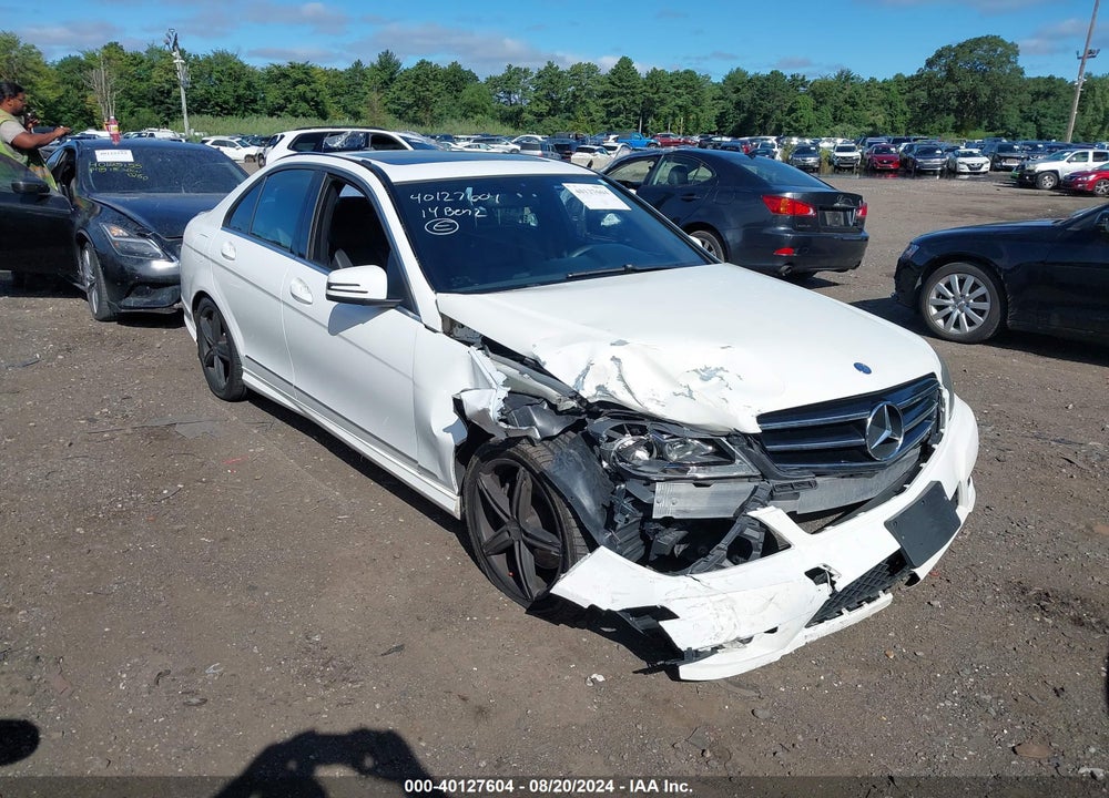 2014 MERCEDES-BENZ C 300 LUXURY 4MATIC/SPORT 4MATIC VIN: WDDGF8AB4ER324735