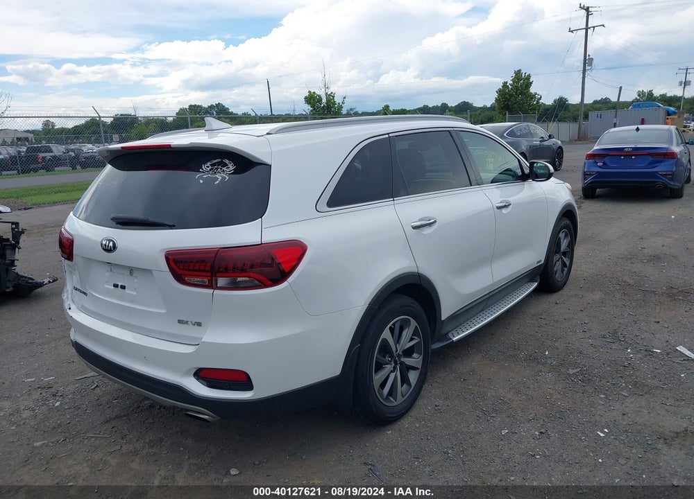 2019 KIA SORENTO 3.3L EX VIN: 5XYPHDA5XKG499900