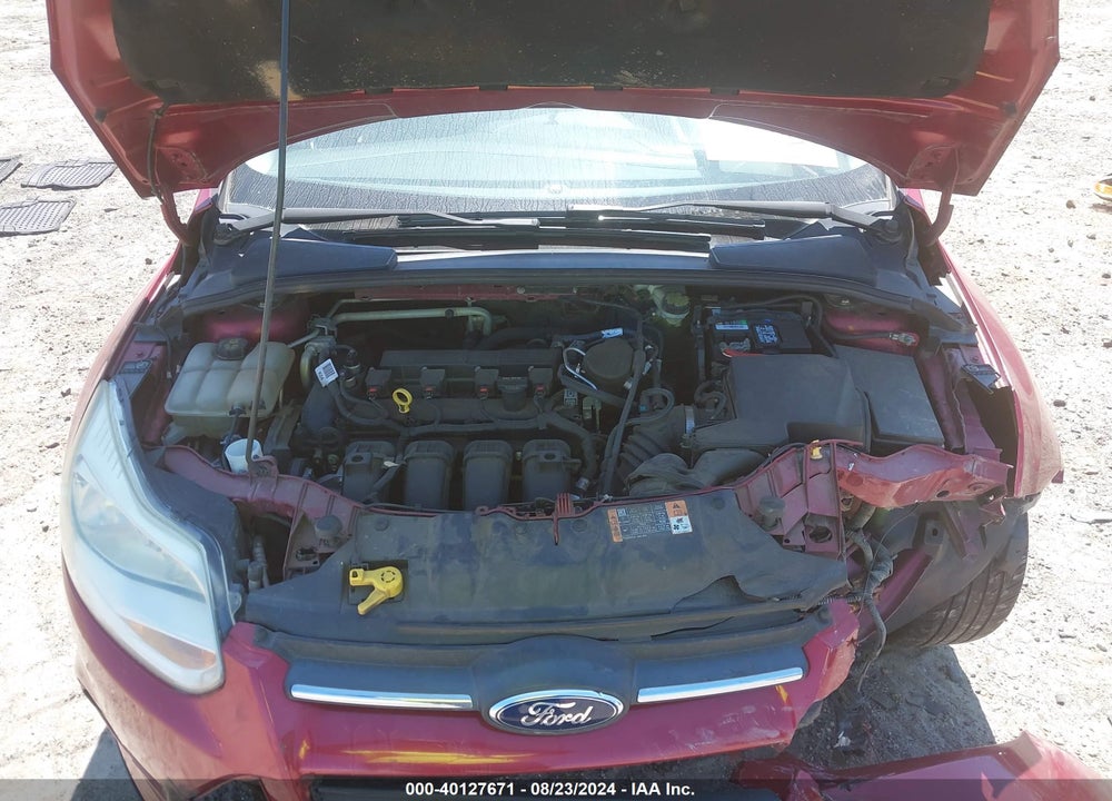 2014 FORD FOCUS SE VIN: 1FADP3K2XEL367450