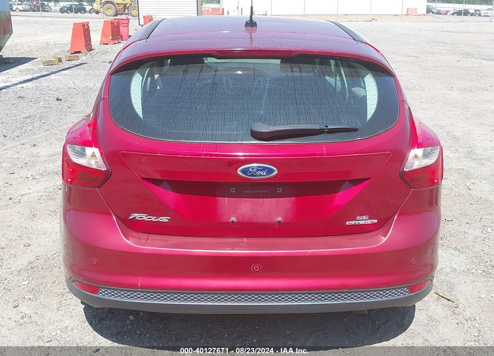 2014 FORD FOCUS SE VIN: 1FADP3K2XEL367450