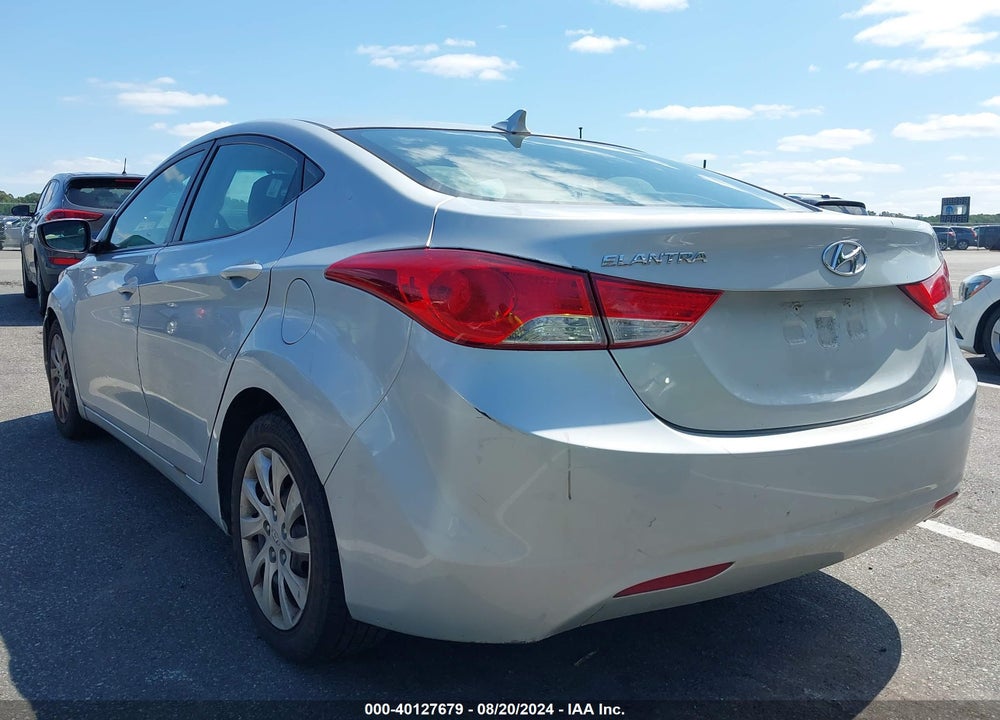2013 HYUNDAI ELANTRA GLS VIN: 5NPDH4AE2DH213892