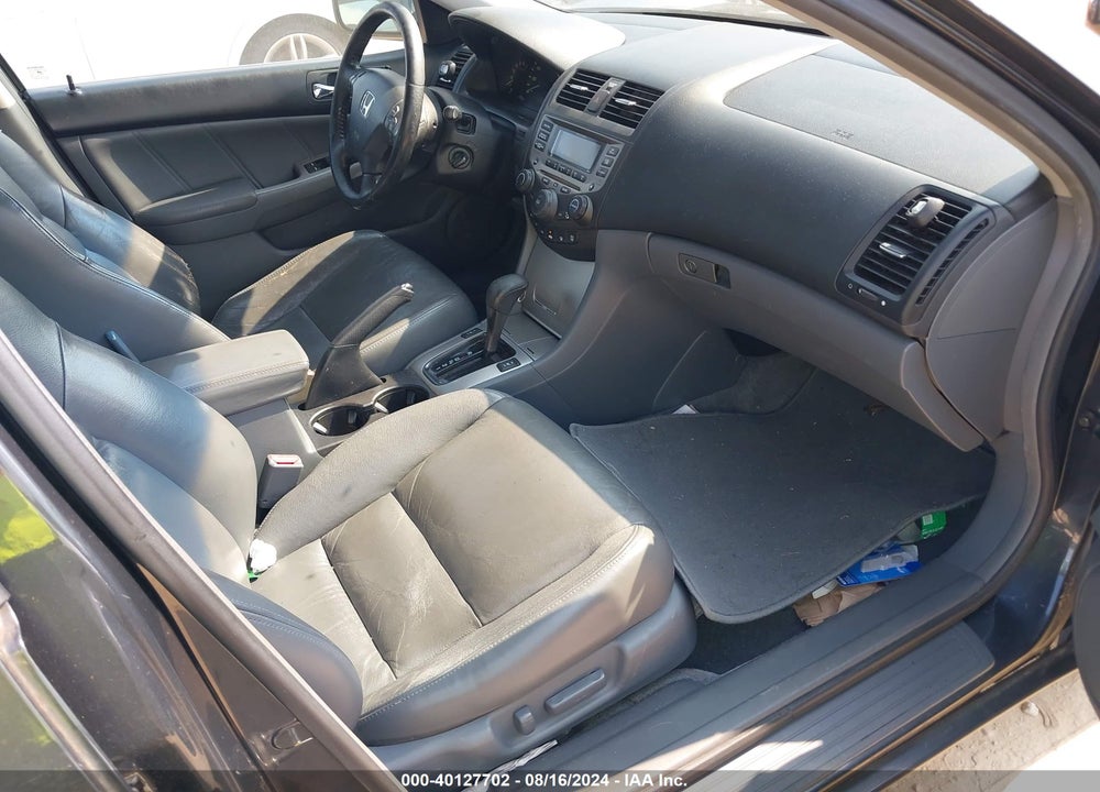 2006 HONDA ACCORD 3.0 EX VIN: 1HGCM66596A033624