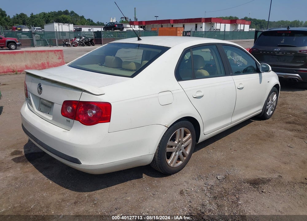 2007 VOLKSWAGEN JETTA VIN: 3VWEF71K37M052692