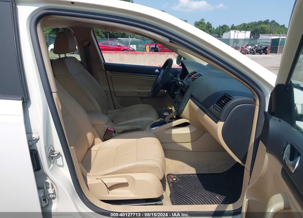 2007 VOLKSWAGEN JETTA VIN: 3VWEF71K37M052692