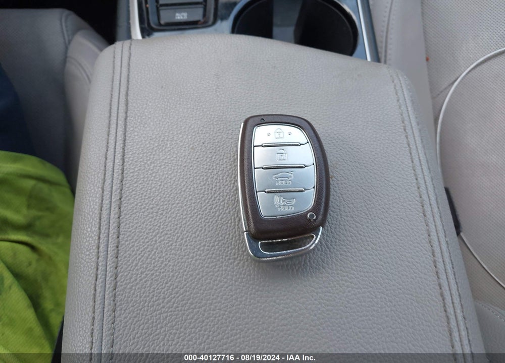 2019 HYUNDAI SONATA LIMITED VIN: 5NPE34AF6KH766599