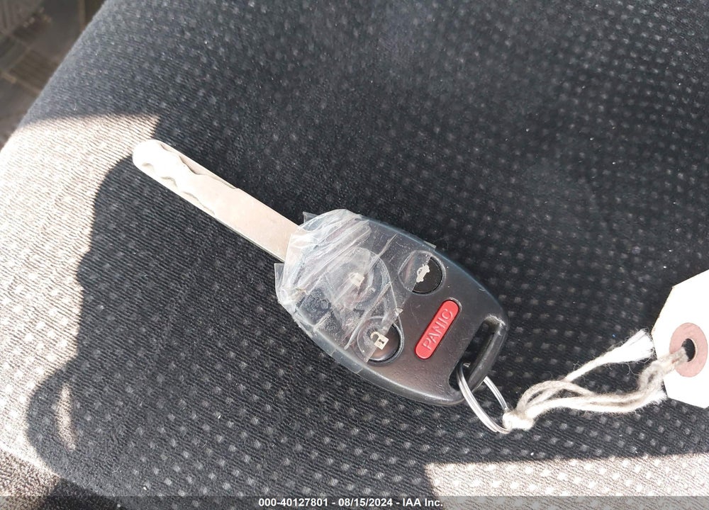 2010 HONDA ACCORD 2.4 EX VIN: 1HGCP2F76AA022817