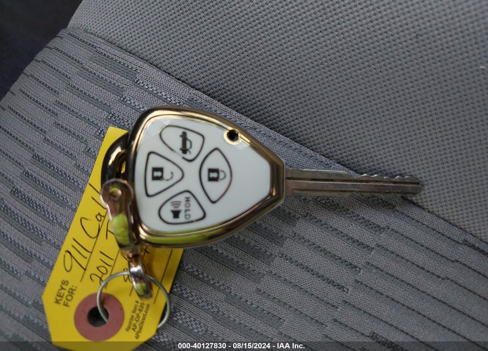 2011 TOYOTA RAV4 VIN: 2T3ZF4DV4BW102516