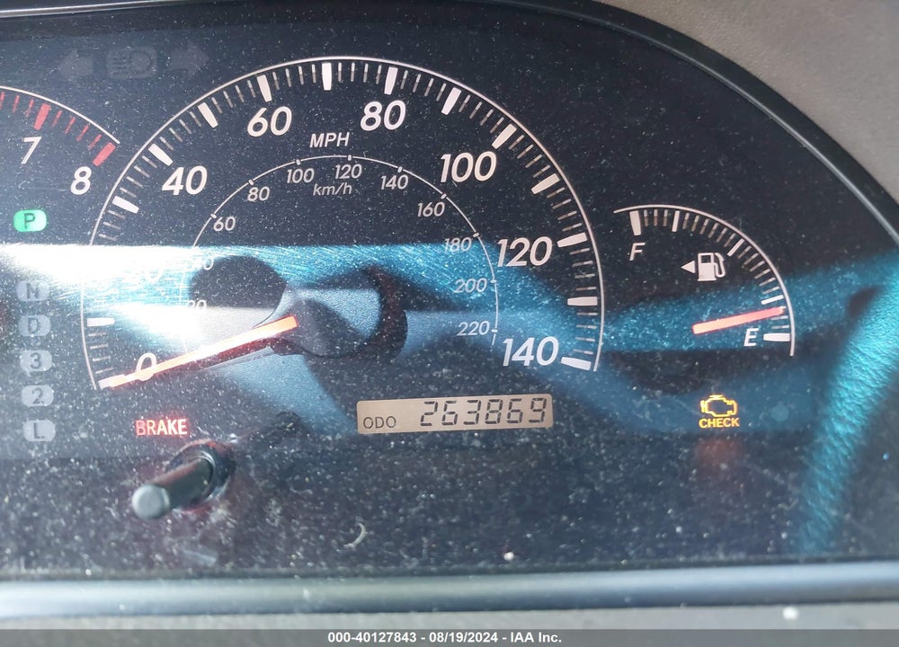 2005 TOYOTA CAMRY LE VIN: 4T1BE32K35U554753