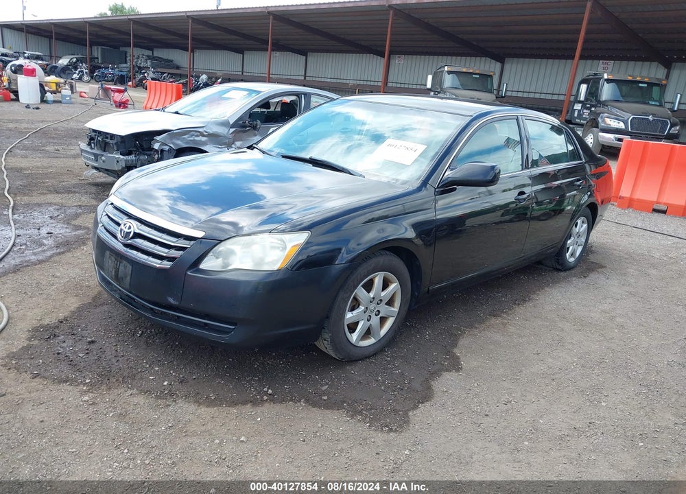 2005 TOYOTA AVALON XL VIN: 4T1BK36B15U041696