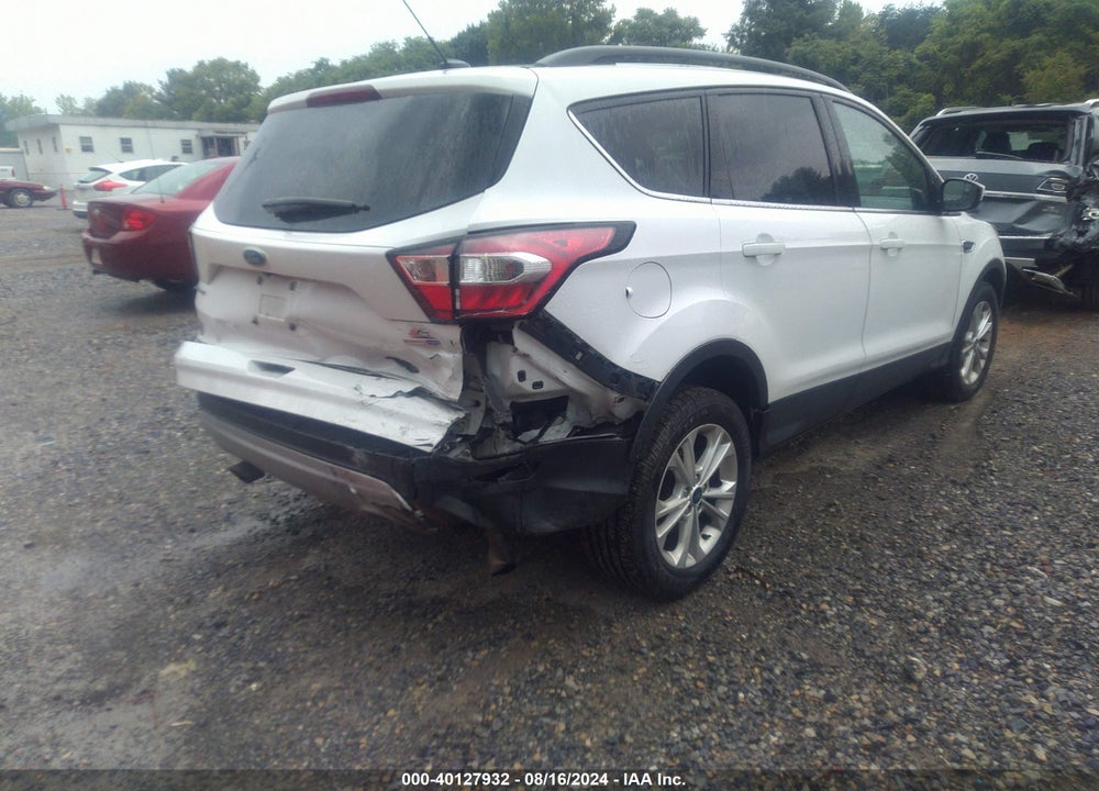 2018 FORD ESCAPE SE VIN: 1FMCU9GD1JUA75049