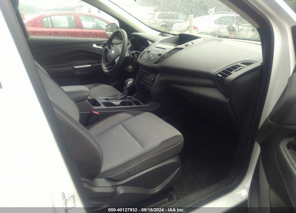2018 FORD ESCAPE SE VIN: 1FMCU9GD1JUA75049