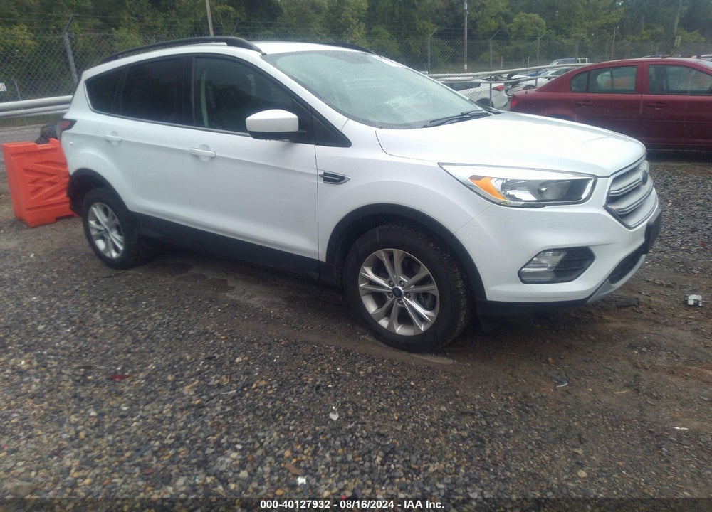 2018 FORD ESCAPE SE VIN: 1FMCU9GD1JUA75049