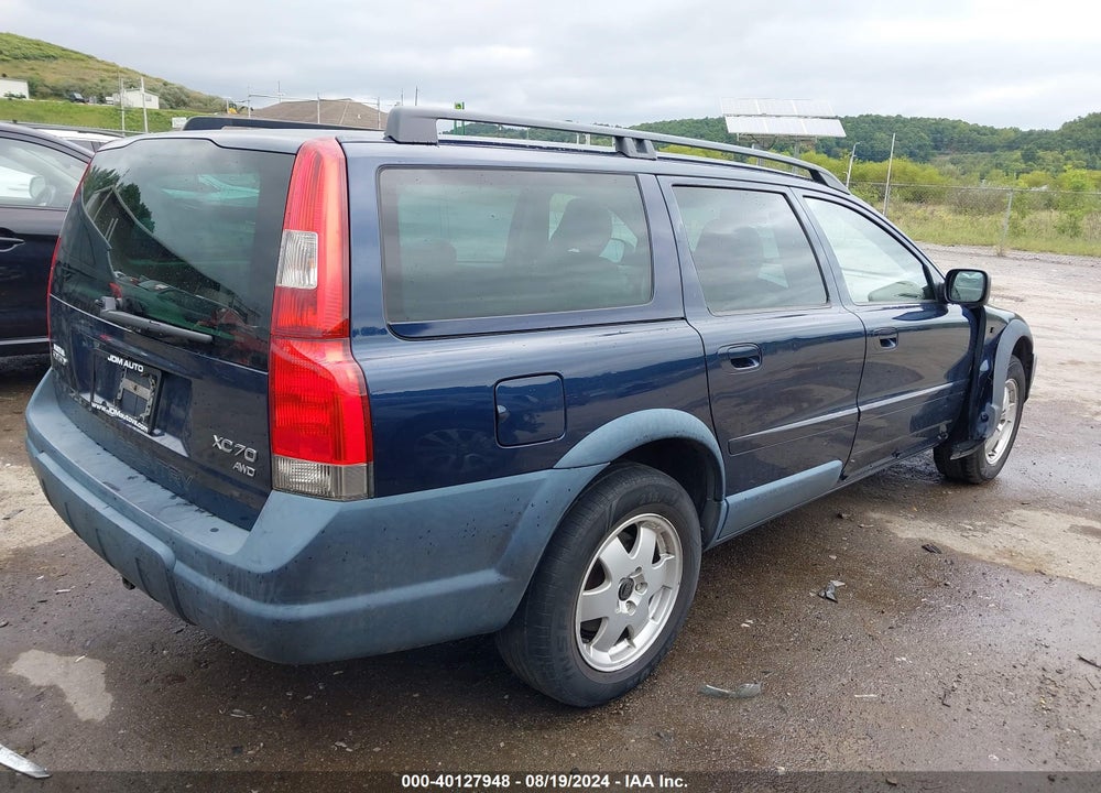 2004 VOLVO XC70 2.5T VIN: YV1SZ59H041139883
