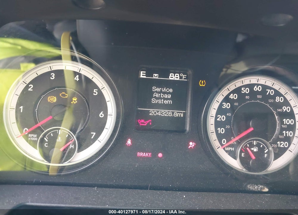 2015 RAM 1500 VIN: 1C6RR6GG3FS607422