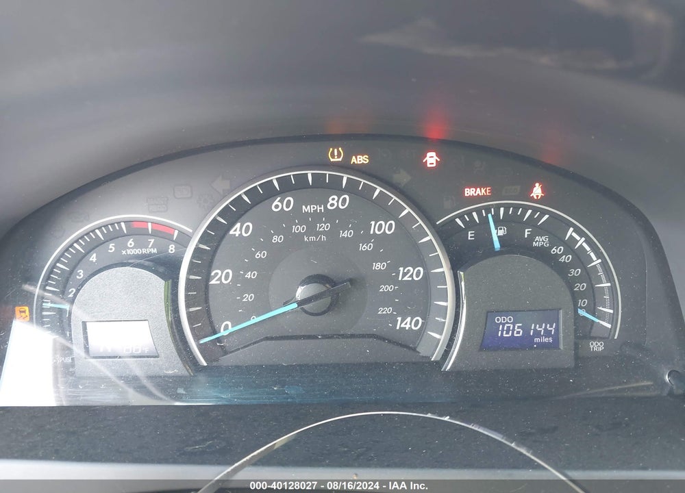 2014 TOYOTA CAMRY LE VIN: 4T4BF1FK1ER412922