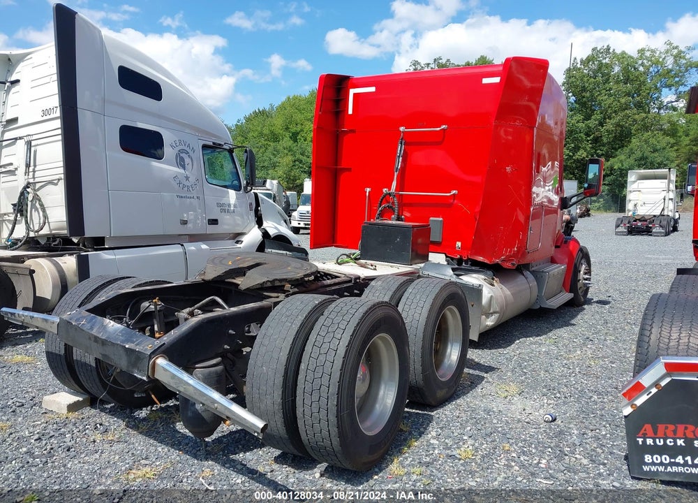2016 PETERBILT 579 VIN: 1XPBDP9X0GD300936