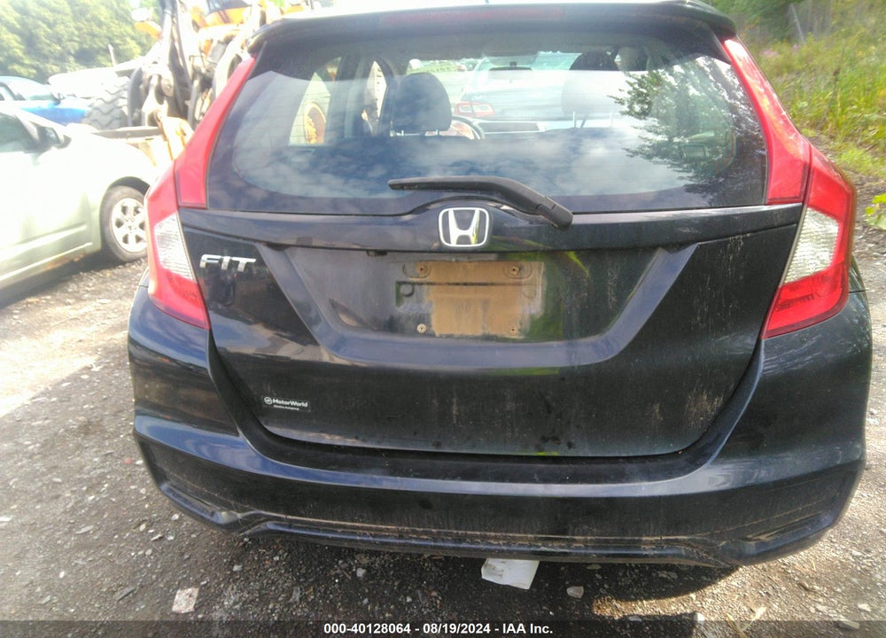 2018 HONDA FIT LX VIN: 3HGGK5H42JM714726