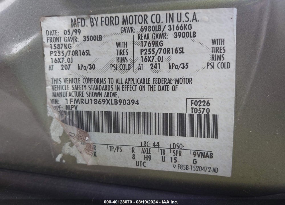 1999 FORD EXPEDITION XLT VIN: 1FMRU1869XLB90394