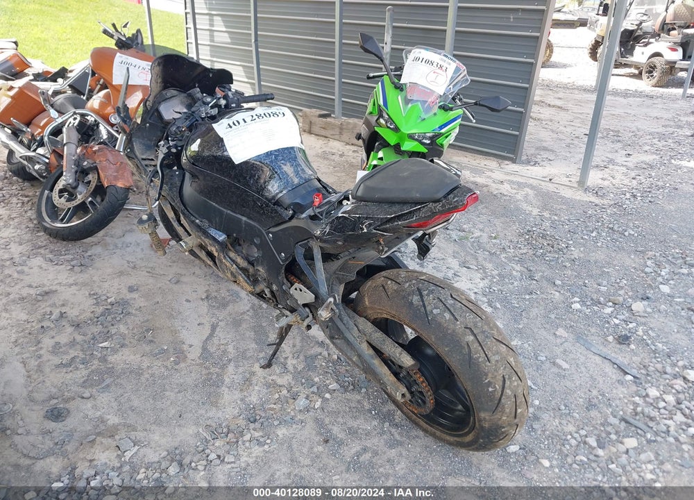 2023 KAWASAKI ZX1002 M VIN: JKBZXVM1XPA004327