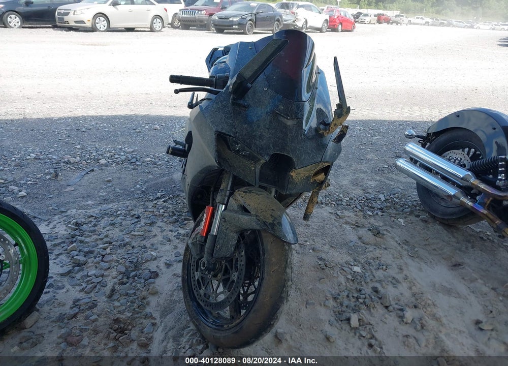 2023 KAWASAKI ZX1002 M VIN: JKBZXVM1XPA004327