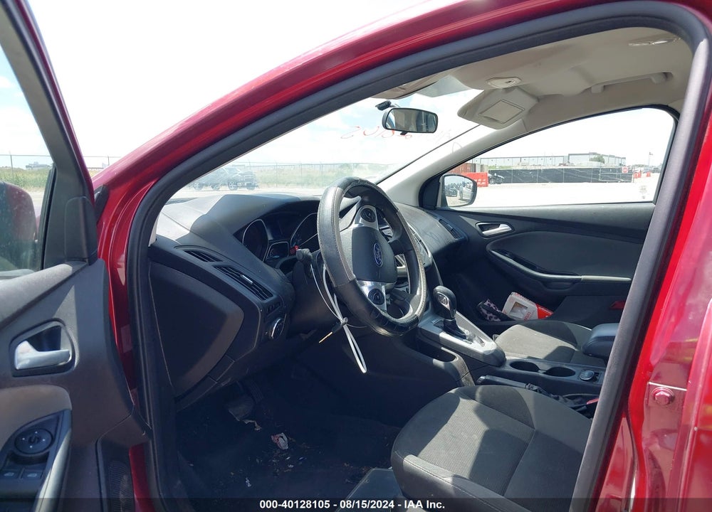 2013 FORD FOCUS SE VIN: 1FADP3K29DL186922