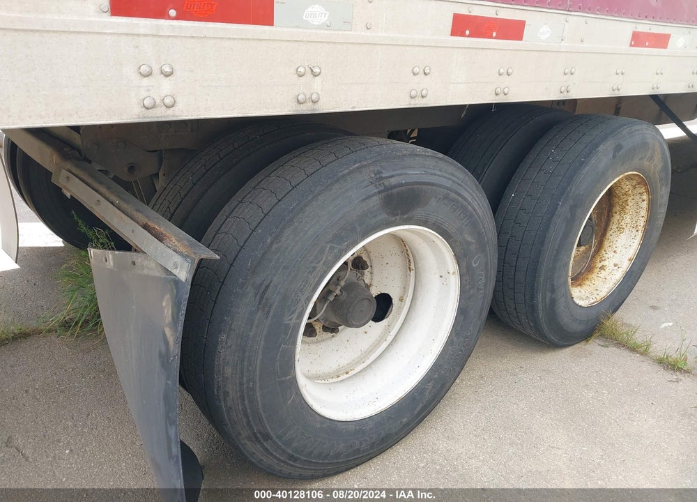 2012 UTILITY TRAILER MFG --- VIN: 1UYVS2538CG352433