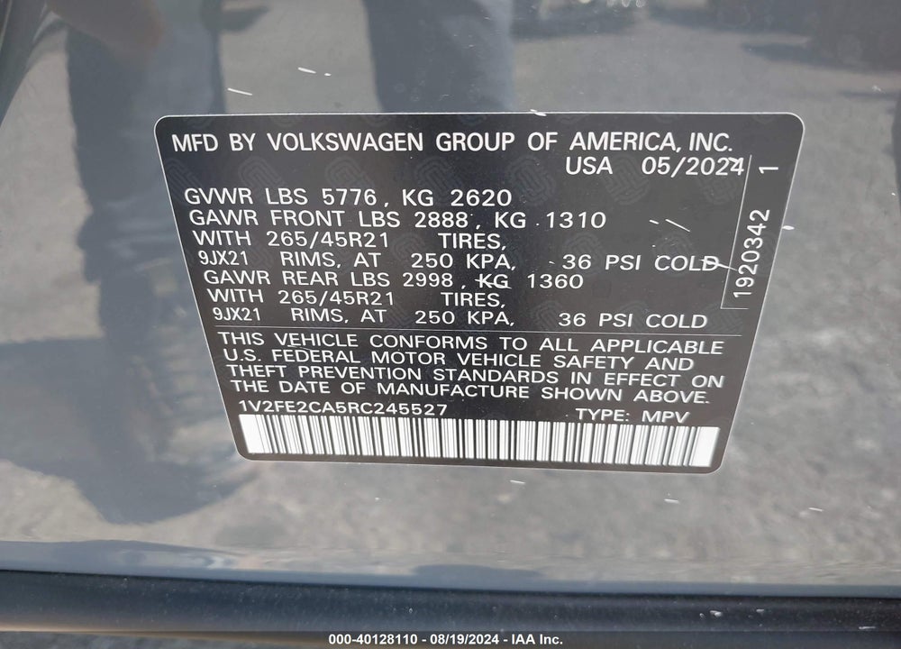 2024 VOLKSWAGEN ATLAS CROSS SPORT 2.0T SEL PREMIUM R-LINE VIN: 1V2FE2CA5RC245527