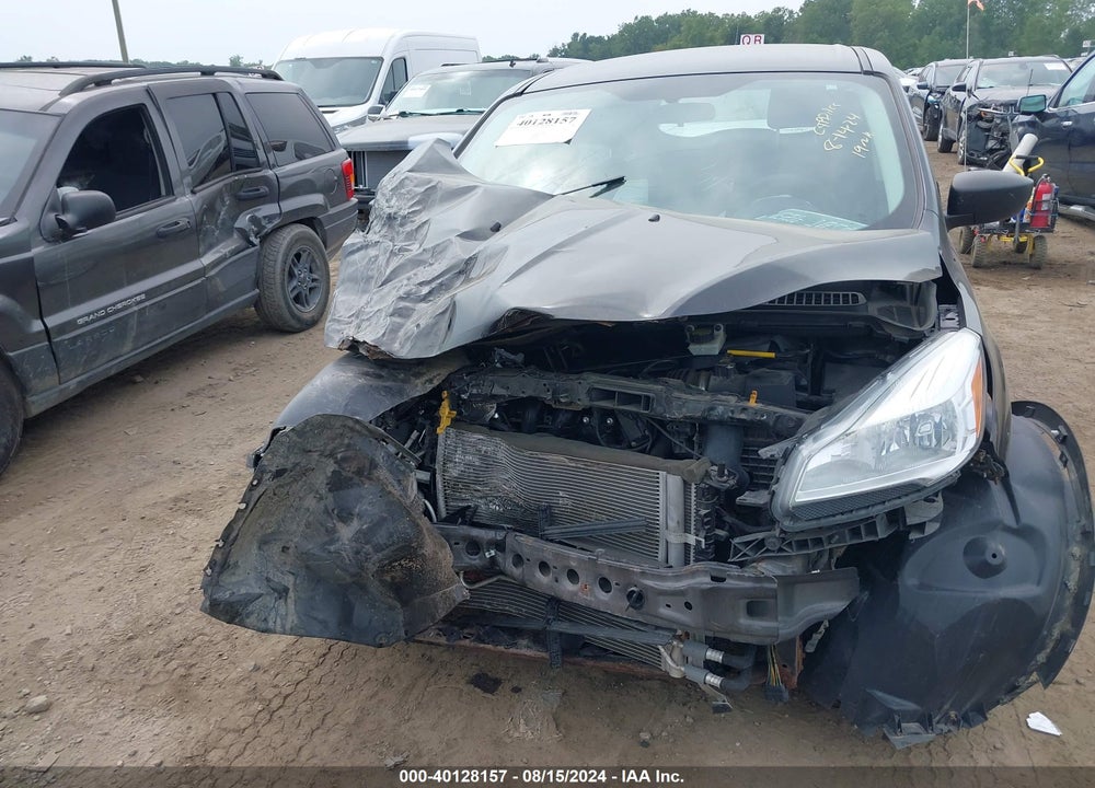 2013 FORD ESCAPE S VIN: 1FMCU0F78DUD01292