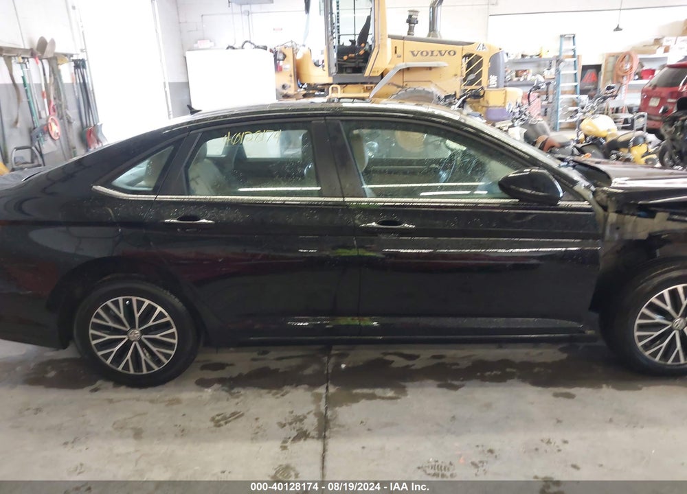 2019 VOLKSWAGEN JETTA VIN: 3VWC57BU2KM112352