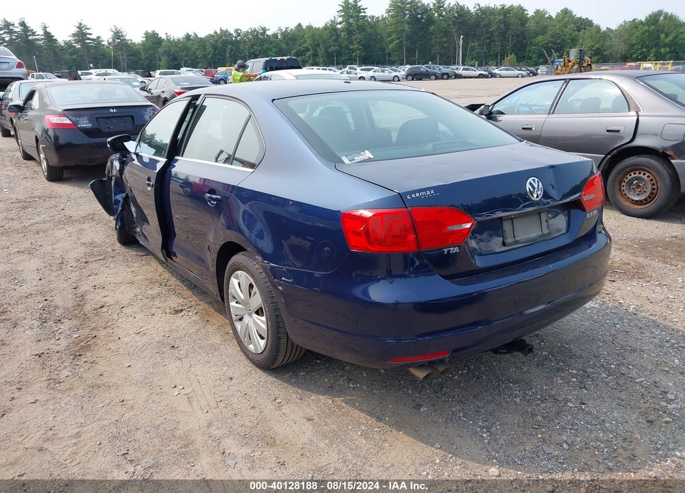 2013 VOLKSWAGEN JETTA 2.5L SE VIN: 3VWDP7AJ1DM418726