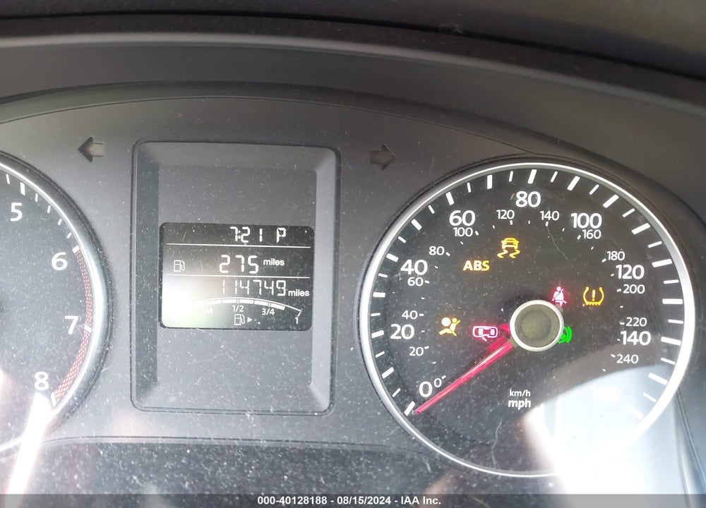 2013 VOLKSWAGEN JETTA 2.5L SE VIN: 3VWDP7AJ1DM418726